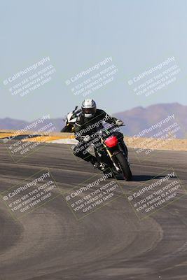 media/Dec-15-2023-Apex Assassins (Fri) [[91f19fb1c7]]/Trackday 2/Session 3 (Turns 9 and 10)/